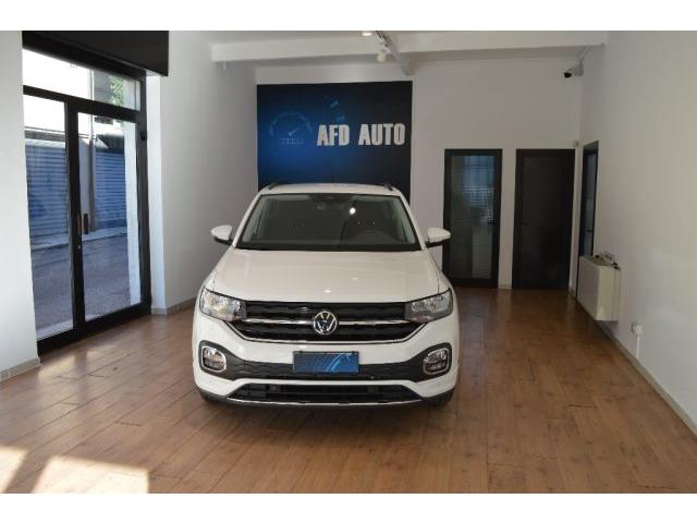 VOLKSWAGEN T-CROSS 1.0 TSI Sport