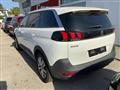 PEUGEOT 5008 1.2 PureTch Active Business