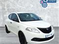 LANCIA YPSILON 1.0 FireFly 5 porte S&S Hybrid Ecochic Silver