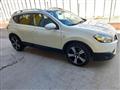 NISSAN QASHQAI 2.0 dCi DPF Visia 4x4 tetto panoramico