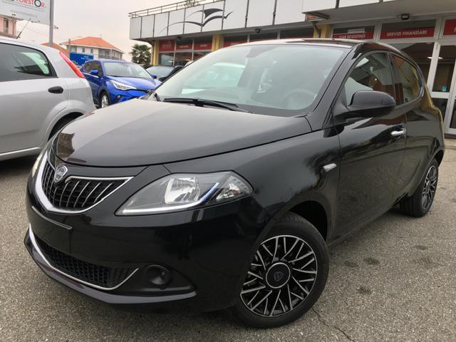 LANCIA YPSILON 1.0 Hybrid 70cv Platino