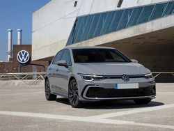 VOLKSWAGEN GOLF 1.0 eTSI EVO DSG Life MHEV