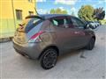 LANCIA YPSILON 1.0 FireFly 5 porte S&S Hybrid Oro