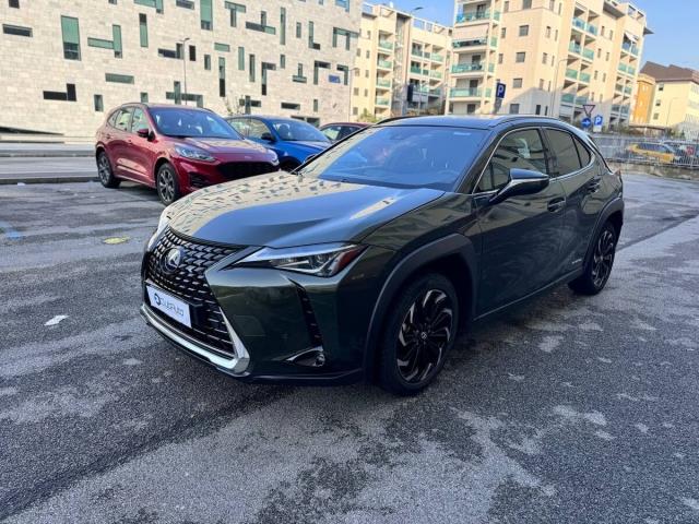 LEXUS UX 250h 2.0 Premium 2wd cvt