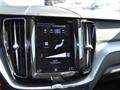 VOLVO XC60 B4 (d) AWD Geartronic Momentum