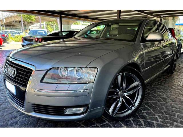 AUDI A8 CERCHI DA 20 TETTO NAVI PELLE FULL!