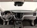 VOLVO XC60 2.0 b4 Momentum Pro awd auto