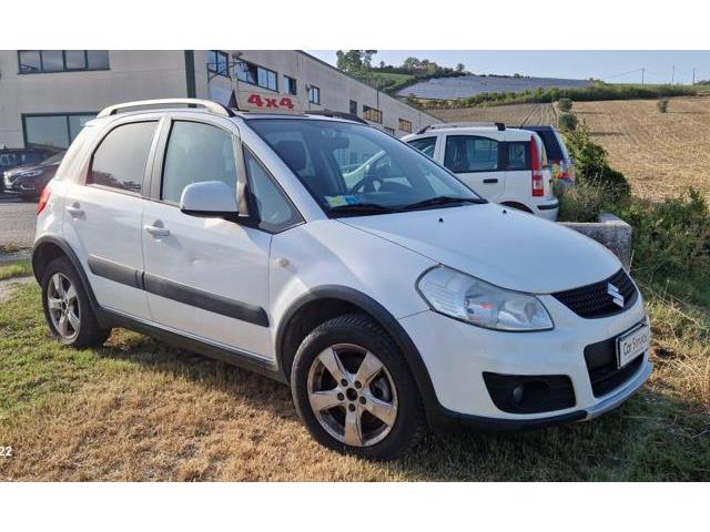 SUZUKI SX4 1.6 16V 4WD Outdoor Line GLX 4X4