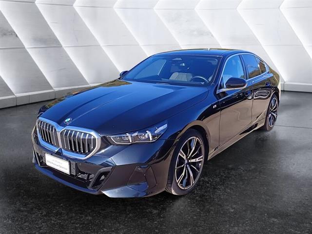 BMW SERIE 5 G60 Berlina 520d 48V xdrive M Sport auto