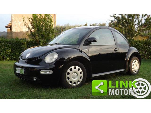 VOLKSWAGEN NEW BEETLE 1.9  in discrete condizioni di carrozzeria