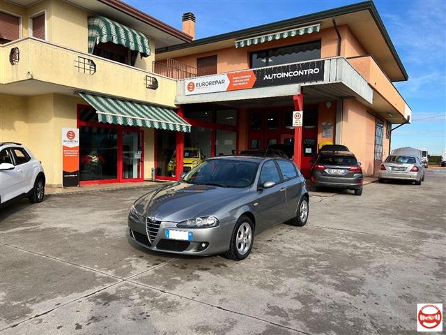 ALFA ROMEO 147 5p 1.6 ts 16v BlackLine 105cv