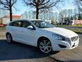 VOLVO V60 (2010) D5 Geartronic Momentum