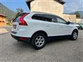 VOLVO XC60 2.4 D 163CV AWD Geartronic Momentum