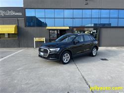 AUDI Q3 45 TFSI e S tronic Business