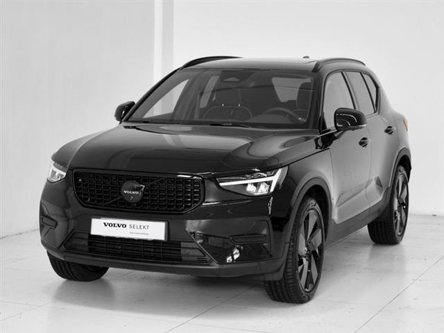 VOLVO XC40 B3 automatico Ultra Black Edition