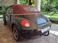 VOLKSWAGEN NEW BEETLE cabriolet