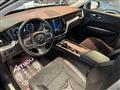 VOLVO XC60 B4 AWD Geartronic Momentum