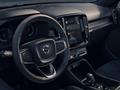 VOLVO XC40 B3 automatico Plus Dark