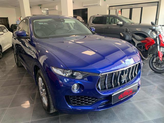 MASERATI LEVANTE V6 Diesel 275 CV AWD Gransport