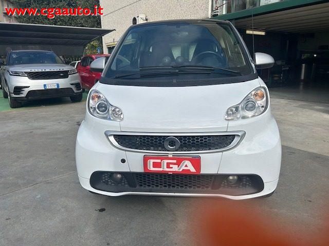 SMART FORTWO 800 40 kW coupé passion cdi