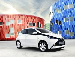 TOYOTA AYGO 1.0 VVT-i 69 CV 5 porte x-cite