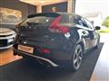 VOLVO V40 D2 1.6 Powershift R-Design