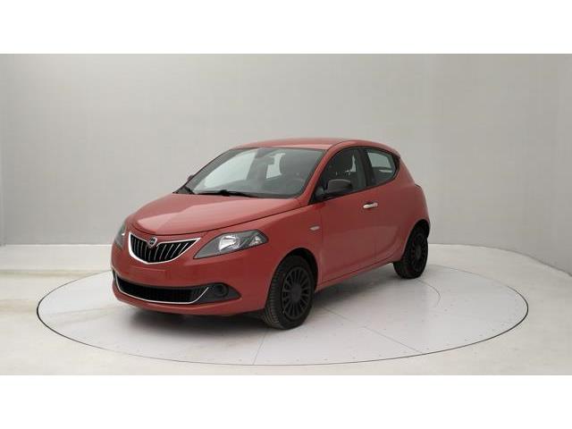 LANCIA YPSILON 1.0 firefly hybrid Silver s&s 70cv