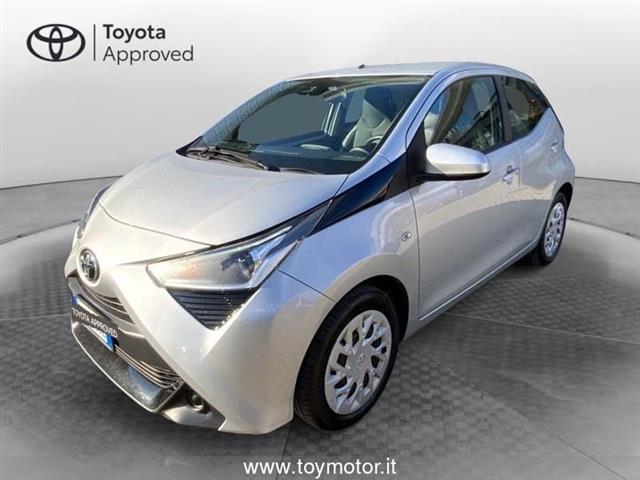 TOYOTA AYGO Connect 1.0 VVT-i 72 CV 5 porte x-play