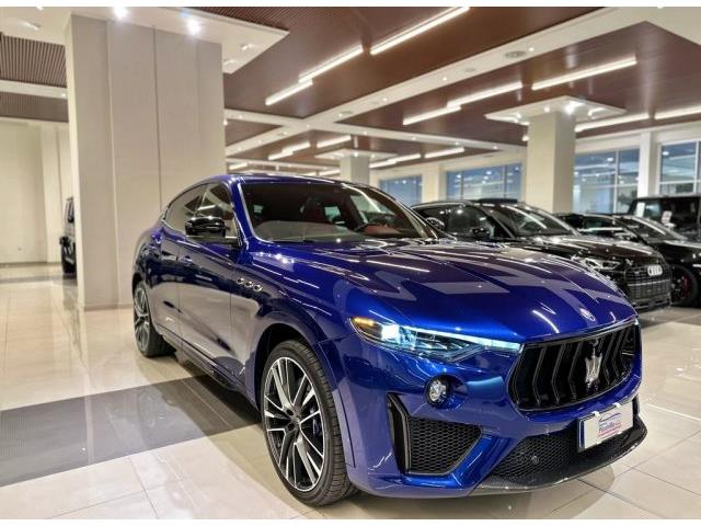 MASERATI LEVANTE V8 580 CV Trofeo