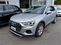 AUDI Q3 40 TDI quattro S tronic Business Advanced