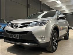 TOYOTA RAV4 2.2 D-4D 4WD