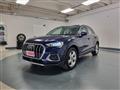 AUDI Q3 35 TFSI Business Advanced