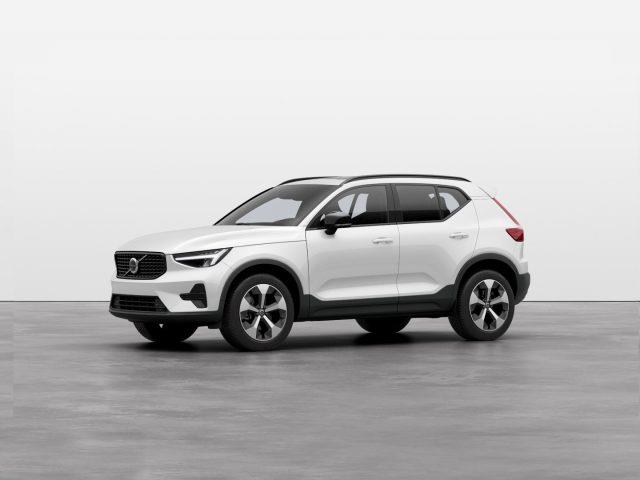 VOLVO XC40 B4 Mild Hybrid automatico Ultra - MY25