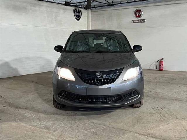 LANCIA YPSILON 1.0 FireFly 5 porte S&S Hybrid Silver