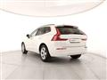 VOLVO XC60 B4 Geartronic Momentum Pro