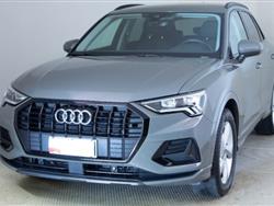 AUDI Q3 35 TDI S tronic Business Advanced