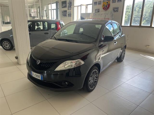 LANCIA YPSILON 1.0 FireFly 5 porte S&S Hybrid Maryne