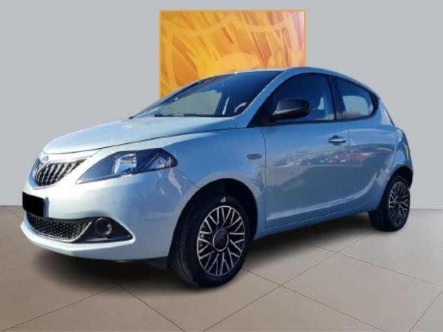 LANCIA YPSILON 1.0 MY24 Hybrid Platino