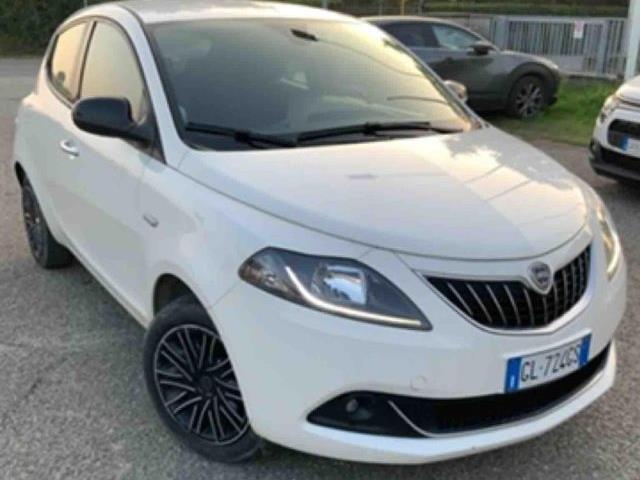 LANCIA YPSILON 1.0 FireFly 5 porte S&S Hybrid Gold