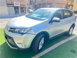 TOYOTA RAV4 2.0 D-4D 2WD