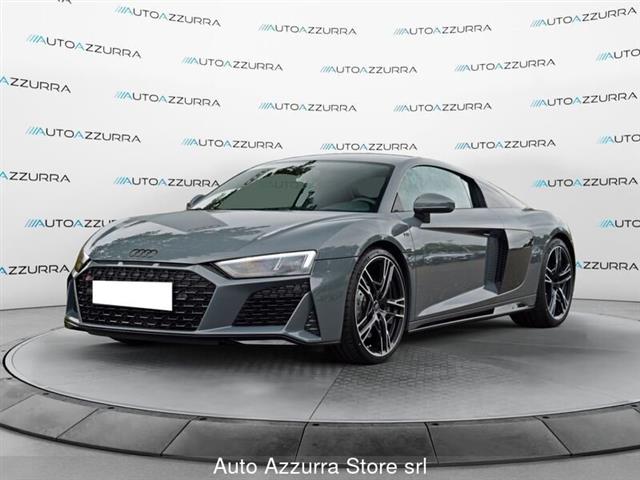 AUDI R8 5.2 FSI RWD Performance