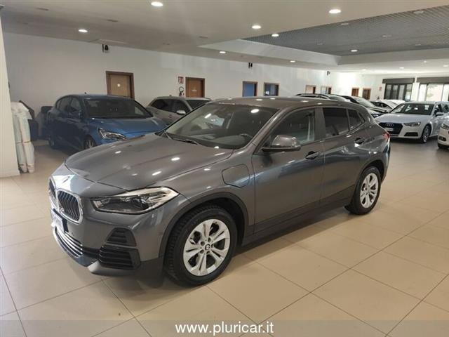 BMW X2 xDrive25e Business-X auto NaviPRO Fari LED Cruise