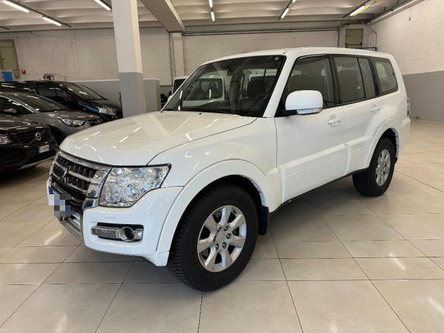 MITSUBISHI PAJERO 3.2 DI-D 16V aut. 5p. Intense DPF