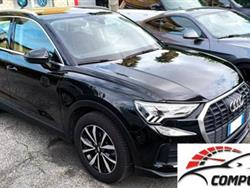 AUDI Q3 35TFSI S-tronic Business Advanced LED NAVI PDC DAB