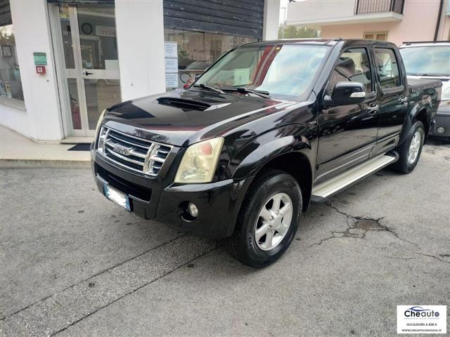 ISUZU D-Max 3.0 TD cat Crew Cab 4WD Pick-up L EU4