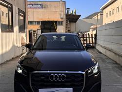 AUDI Q2 35 TDI quattro S tronic Business Plus