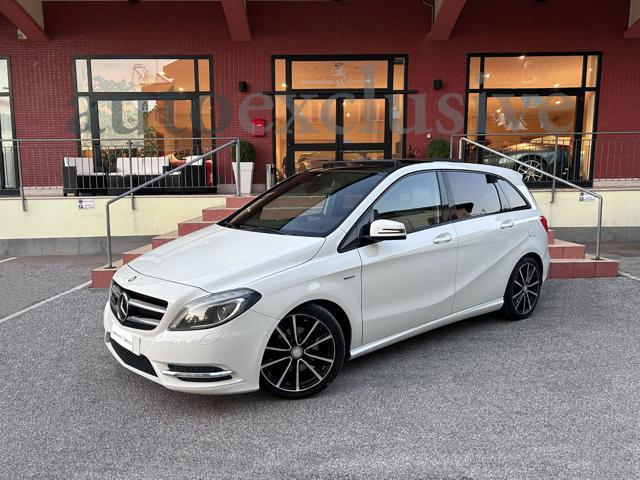 MERCEDES CLASSE B CDI 109cv Premium M.Y 2012 UNICOPROPRIETARIO