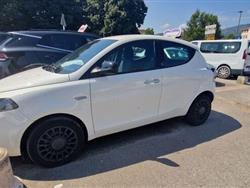 LANCIA YPSILON 1.0 FireFly 5 porte S&S Hybrid Ecochic Silver