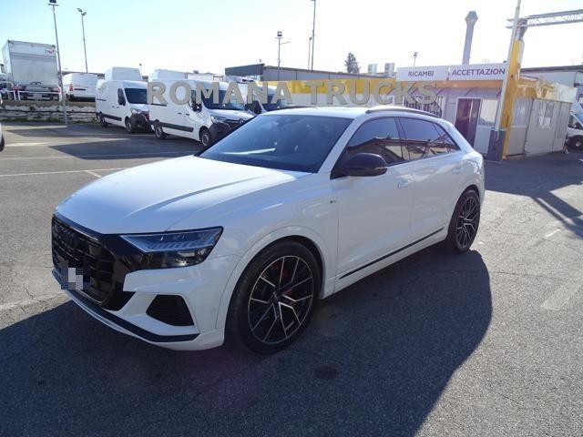 AUDI Q8 55 TFSI quattro tiptronic 3 S-line  IVA A MARGINE