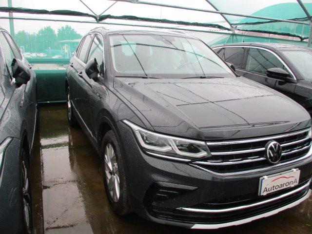 VOLKSWAGEN TIGUAN 2.0 TDI SCR DSG 4MOTION Elegance